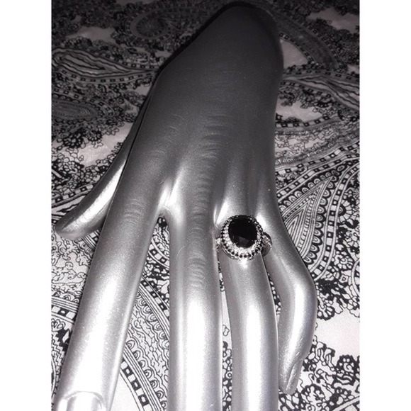 Black Sapphire & Diamond Ring Sz 7 - 925 Silver Cocktail Ring NIB - Picture 2 of 5